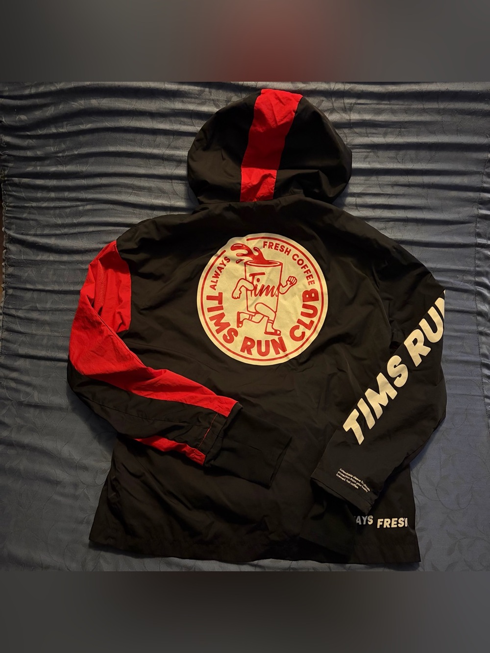 Tim Hortons Tims Run Club Jacket Size Large